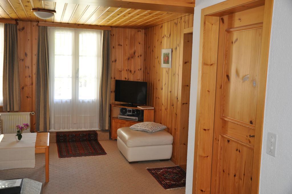Ferienwohnungen Chalet Hohturnen Grindelwald Exterior photo