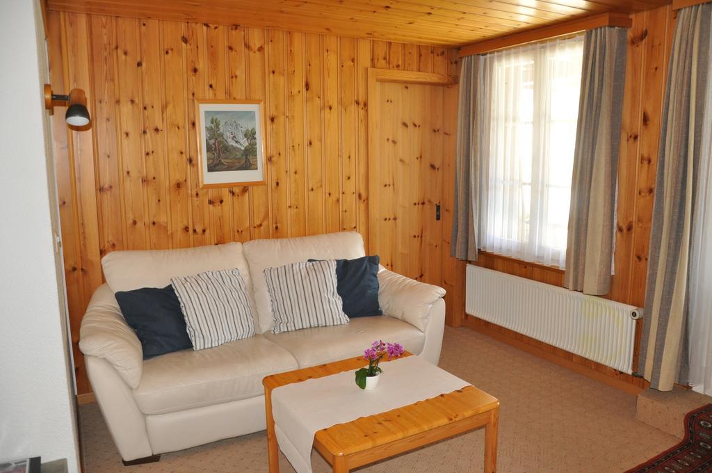 Ferienwohnungen Chalet Hohturnen Grindelwald Exterior photo