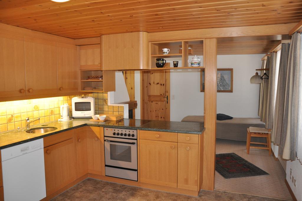 Ferienwohnungen Chalet Hohturnen Grindelwald Exterior photo